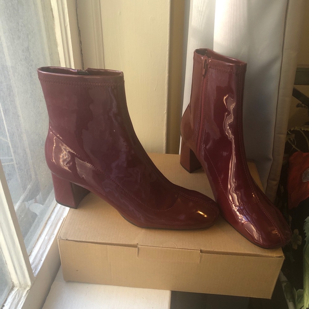 Zara burgundy patent ankle boots
